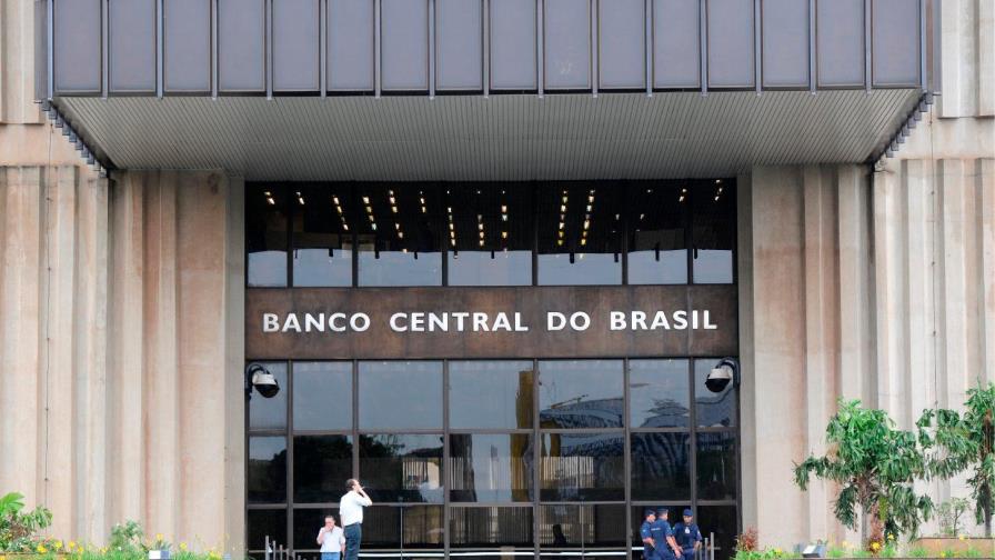 Banco Central mejora la previsión de crecimiento de Brasil para 2019 y 2020