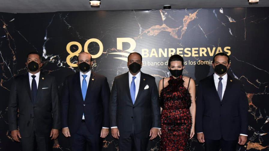 Banreservas celebra 80 años con gala en el Teatro Nacional