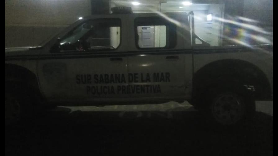 Encapuchados asaltan sucursal del Banreservas en Sabana de la Mar Encapuchados asaltan sucursal del Banreservas en Sabana de la Mar