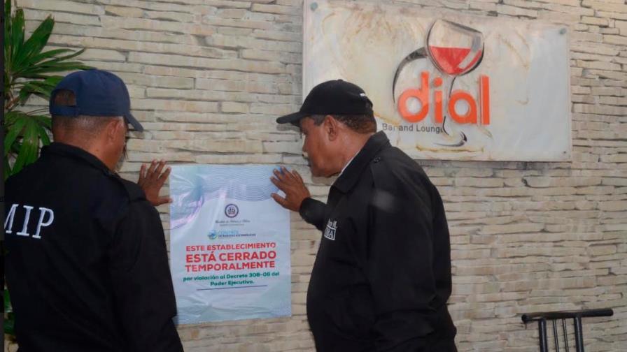 Interior y Policía cierra el Dial Bar, donde hirieron a David Ortiz Interior y Policía cierra el Dial Bar, donde hirieron a David Ortiz