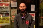 Arrestan a dueño de bar en NY por desafiar restricciones Arrestan a dueño de bar en NY por desafiar restricciones