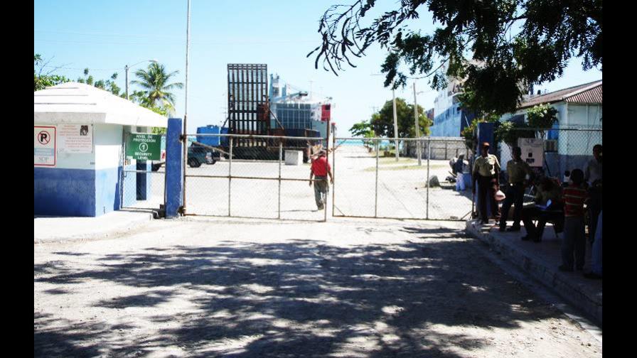 Piden rehabilitación del puerto de Barahona