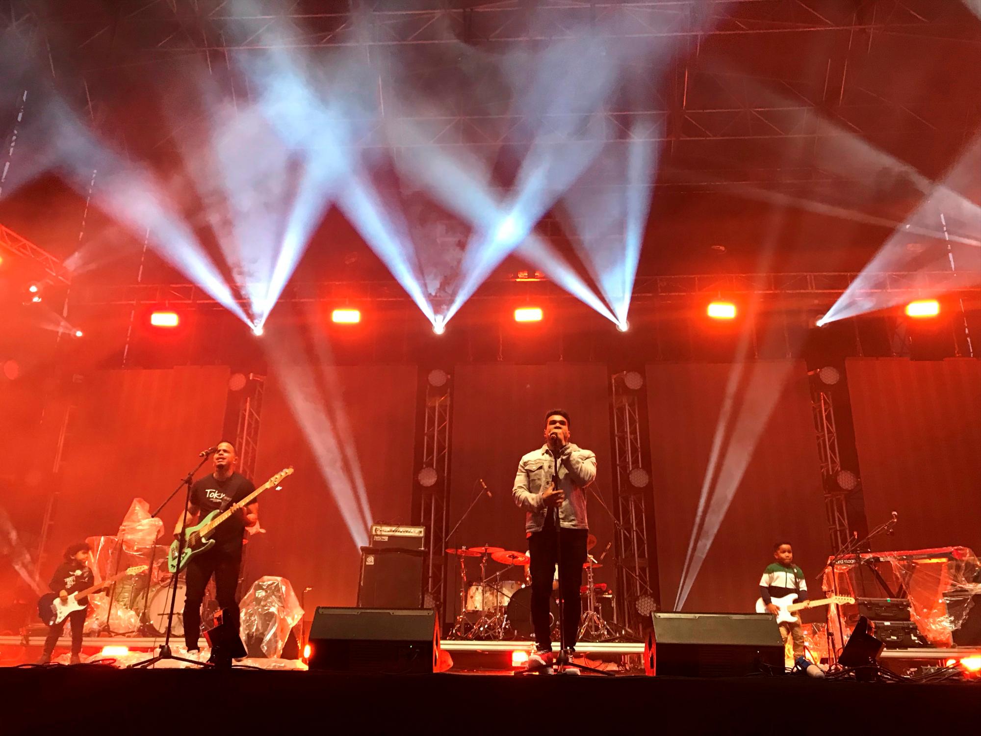 El grupo Barak fue el responsable de la apertura del evento.