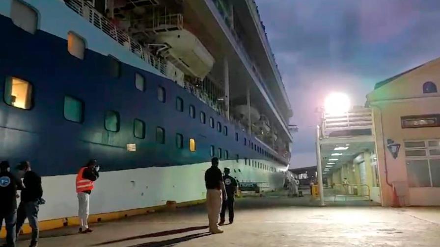 EN VIVO: Desembarco de 32 tripulantes dominicanos que estaban en crucero 