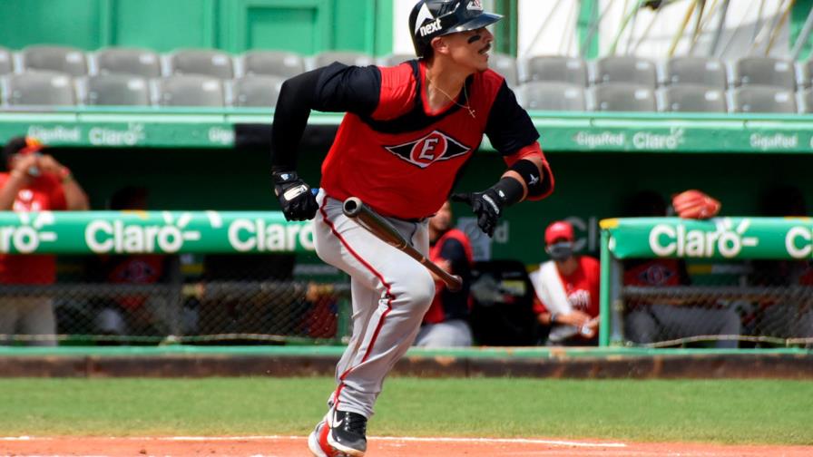 Barrera y Liberato llevan al Escogido al triunfo sobre las Estrellas