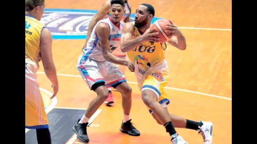 Santiago plantea sus opciones para celebrar su final del torneo de baloncesto Santiago plantea sus opciones para celebrar su final del torneo de baloncesto