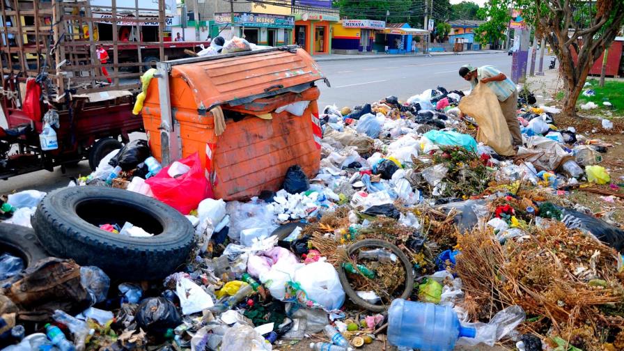 La República Dominicana produce 264 mil toneladas de residuos de plástico La República Dominicana produce 264 mil toneladas de residuos de plástico