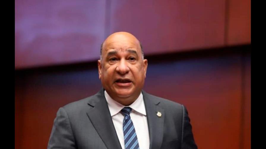 Senadores piden a empresa que entregue datos de pensionados fallecidos con fondos en AFP