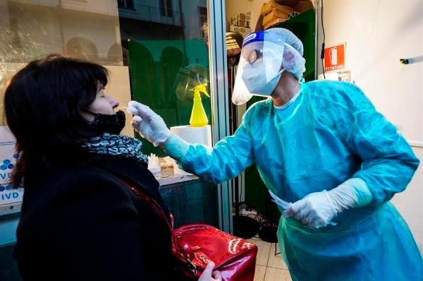 Salud Pública reporta 8 fallecimientos por coronavirus y 671 nuevos contagios 