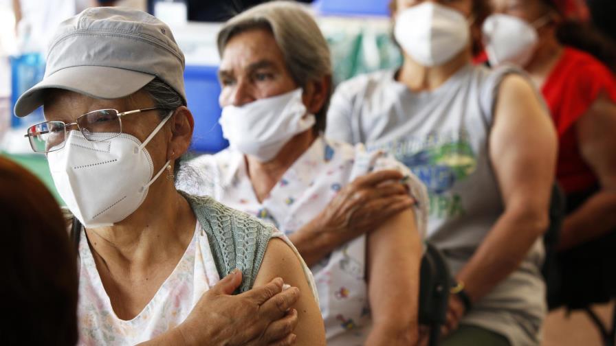 México inicia ensayos en humanos de su vacuna para COVID-19