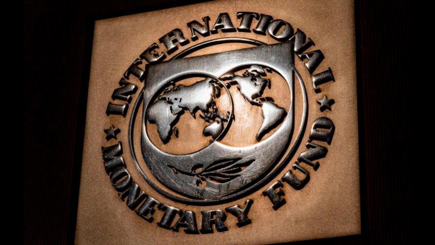 El FMI rebajará sus previsiones porque la economía “aún cojea” por pandemia El FMI rebajará sus previsiones porque la economía “aún cojea” por pandemia