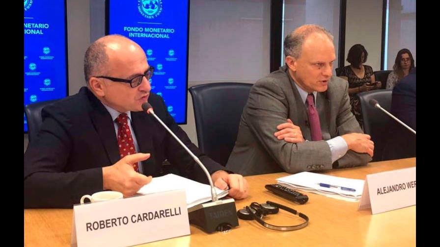 FMI anuncia retiro del director de America Latina