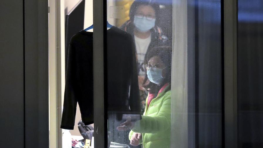 Caen casos nuevos de coronavirus, que supera muertes de SARS Caen casos nuevos de coronavirus, que supera muertes de SARS