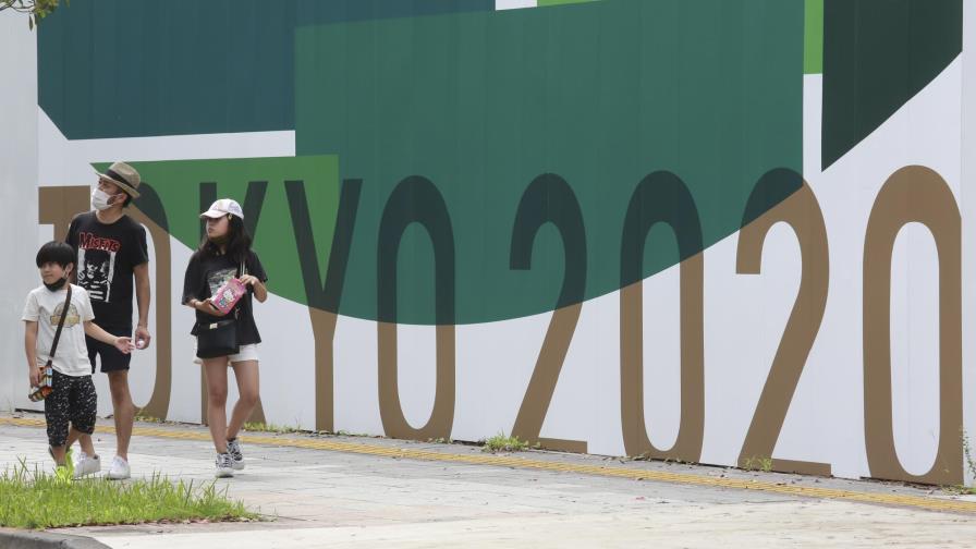 Un positivo demora llegada del equipo de refugiados a Tokio