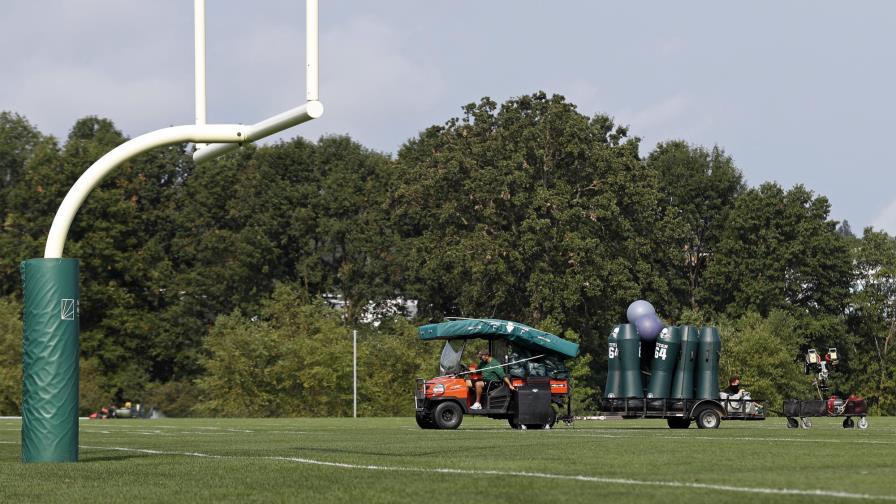 Equipos de NFL cancelan prácticas por caso Blake