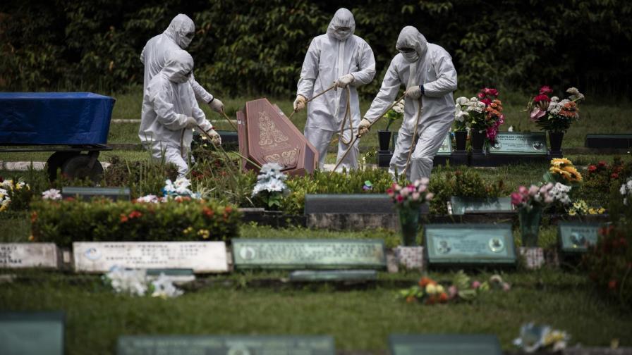 Los muertos por COVID-19 en el mundo superan el millón, según Johns Hopkins