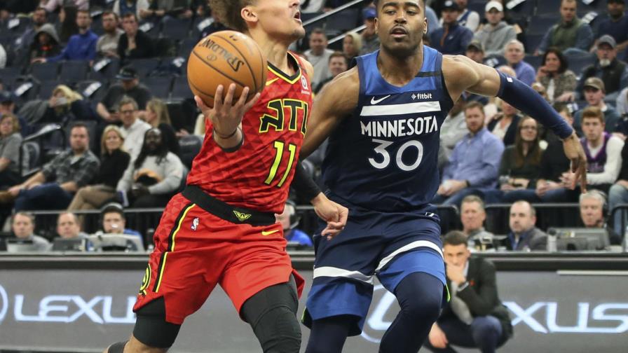 Hawks superan a los Timberwolves en un día de cambios