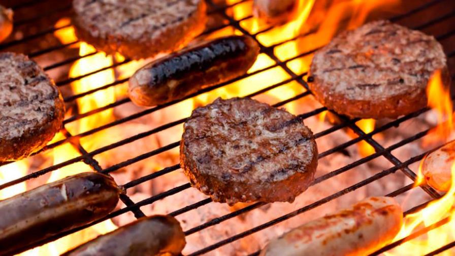 A los carnívoros y    amantes del ‘BBQ’