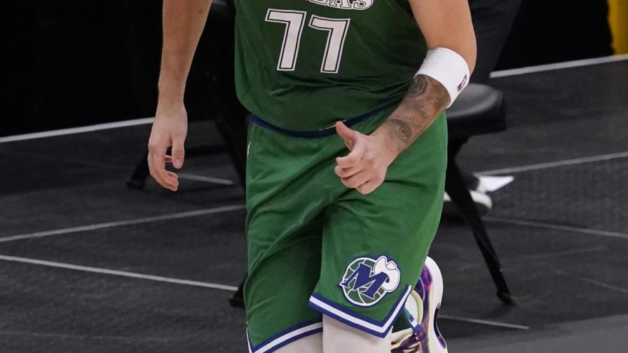 Mavs logran triunfo clave y eliminan a Pelicans