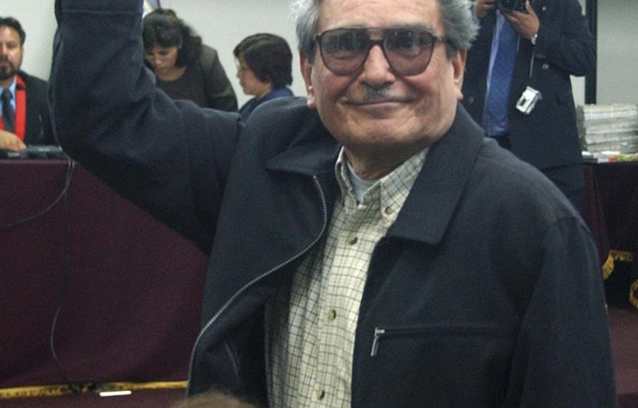 Abimael Guzmán, líder de Sendero Luminoso, muere en Perú