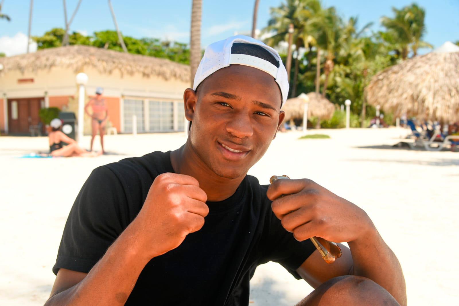 El boxeador dominicano Elías “El Doma” García. 