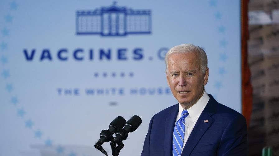 Biden promueve requerimientos de vacunación