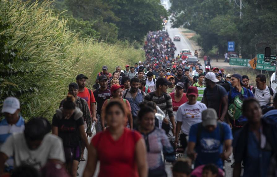 Nueva caravana de migrantes inicia marcha en sur de México