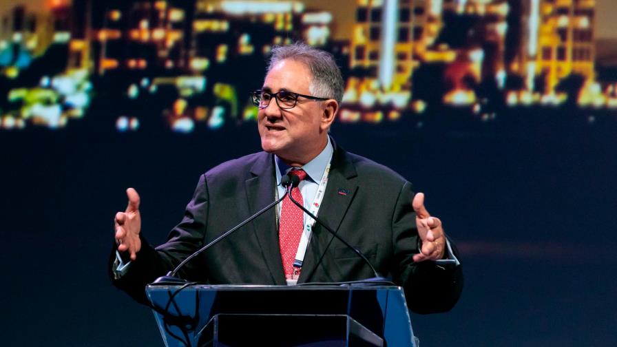 Latinoamérica necesita políticas a largo plazo que trasciendan gobiernos Latinoamérica necesita políticas a largo plazo que trasciendan gobiernos