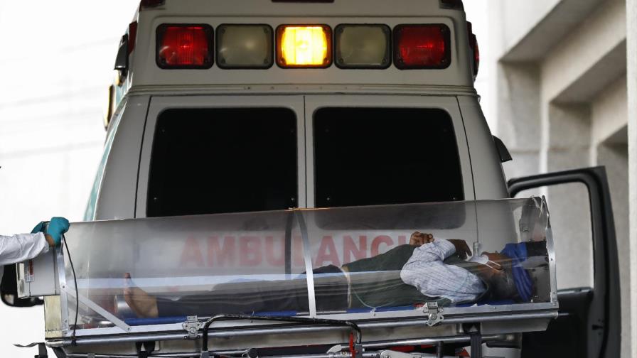 México ajusta cifras y añade 4.272 muertes por COVID-19 México ajusta cifras y añade 4.272 muertes por COVID-19
