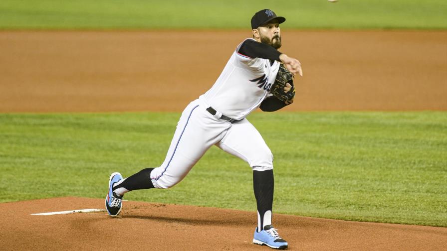 Marlins terminan campaña perdedora con triunfo ante Filis Marlins terminan campaña perdedora con triunfo ante Filis