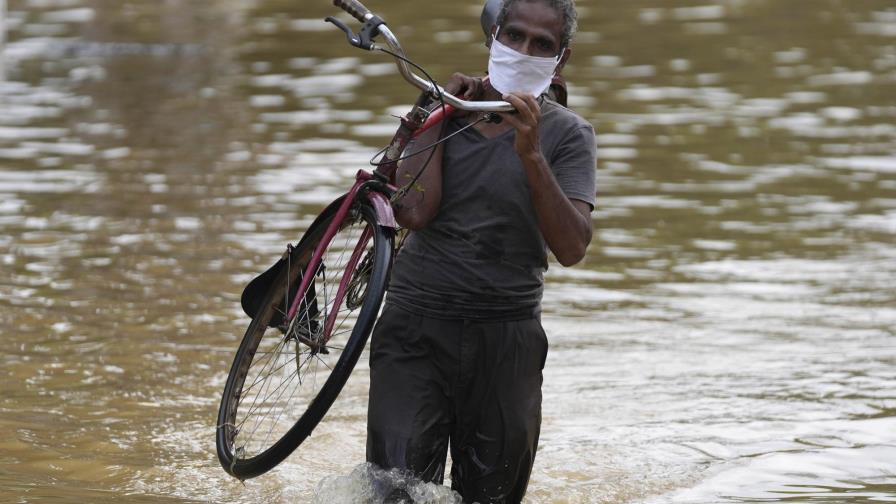 Lluvias en Sri Lanka dejan 16 muertos y miles de desplazados