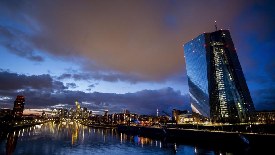 Bancos centrales analizan emitir criptomonedas