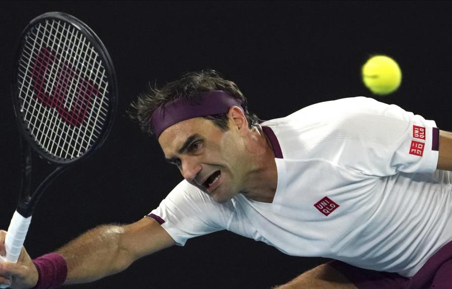 De menos a más, Roger Federer avanza a cuartos en Australia