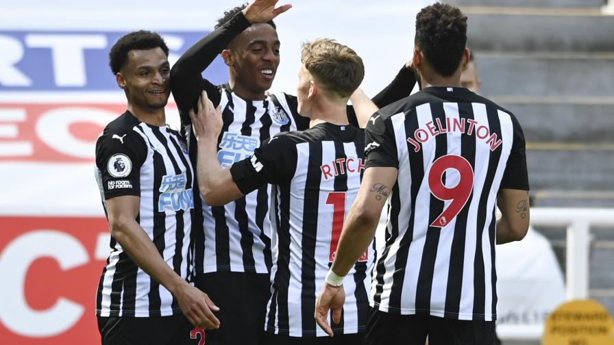 Newcastle vence 3-2 a West Ham en la Premier inglesa