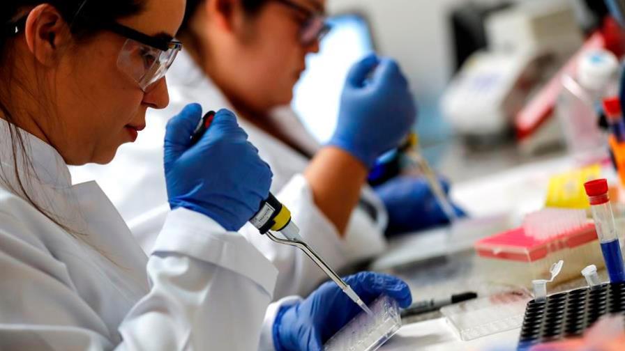 Reto de vacuna contra COVID-19 será producción masiva, alertan farmacéuticas