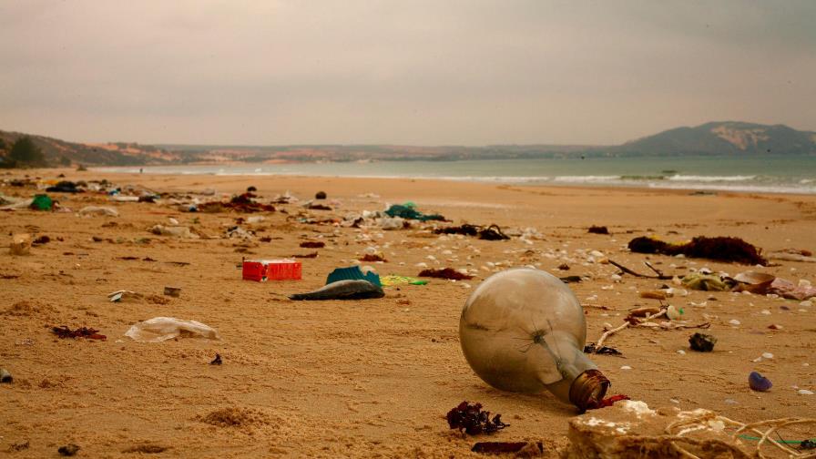 La cantidad de plástico en el Atlántico es unas 10 veces mayor de lo estimado