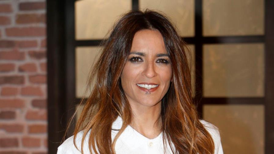 BEBE revela por qué su nueva canción estuvo guardada por dos décadas BEBE revela por qué su nueva canción estuvo guardada por dos décadas