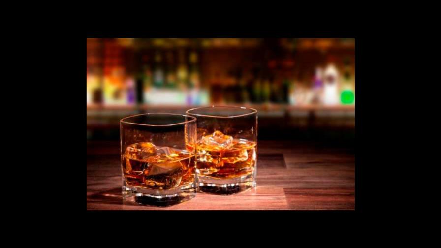 Aseguran carga tributaria incentiva comercio ilícito de bebidas alcohólicas Aseguran carga tributaria incentiva comercio ilícito de bebidas alcohólicas