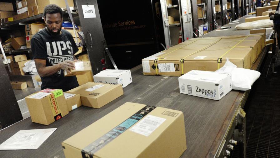 Firmas de paquetería esperan retrasos en temporada navideña