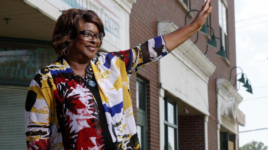 Ferguson juramentará a su primera alcaldesa de raza negra