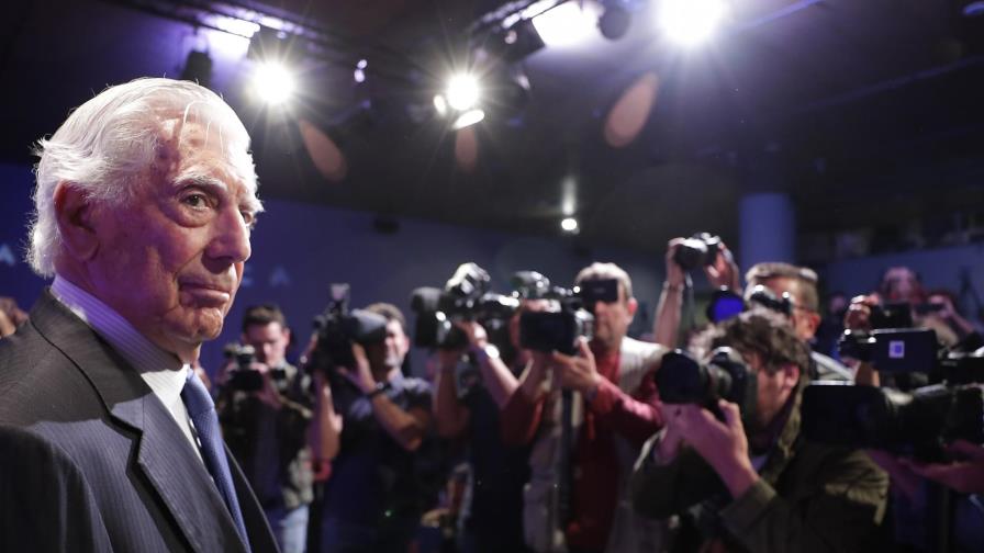 Vargas Llosa teme México vuelva a ser “dictadura perfecta”