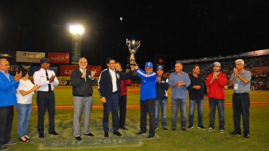 Los Tigres del Licey  obtienen Campeonato de la Ciudad número treinta