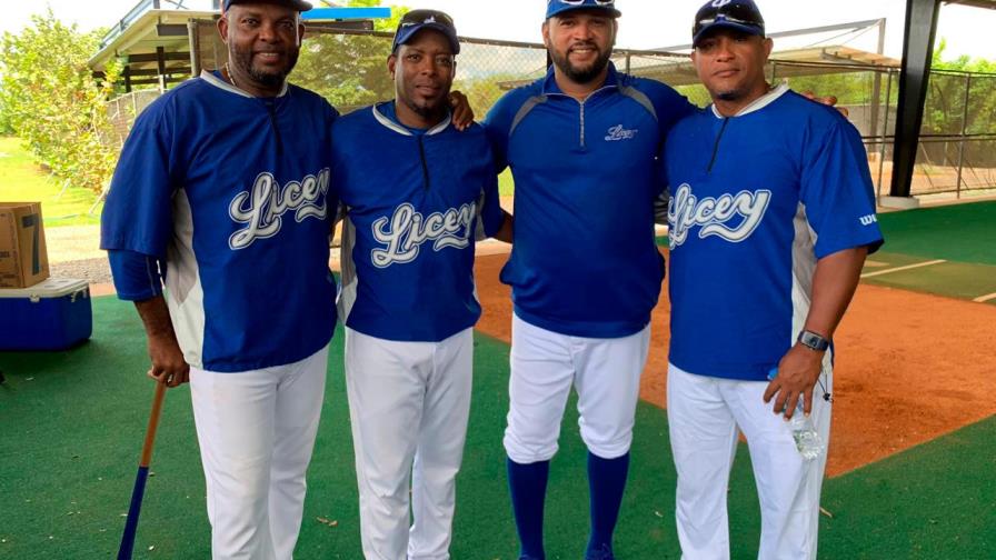 Ronnie Belliard se une a los Tigres del Licey como asistente del mánager Ronnie Belliard se une a los Tigres del Licey como asistente del mánager