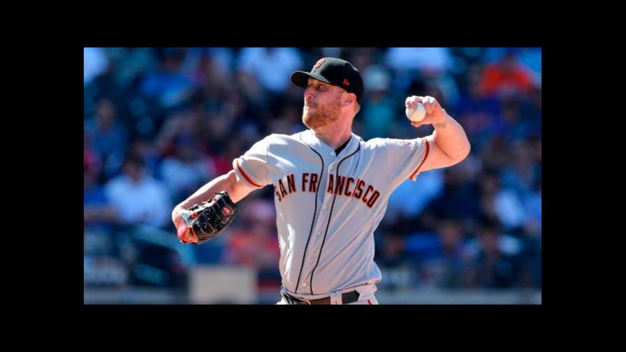 Bravos de Atlanta firman al zurdo Will Smith para reforzar su bullpen