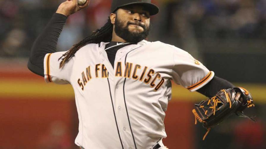 Los Gigantes ponderan enviar a Johnny Cueto a los Yanquis por Jacoby Ellsbury