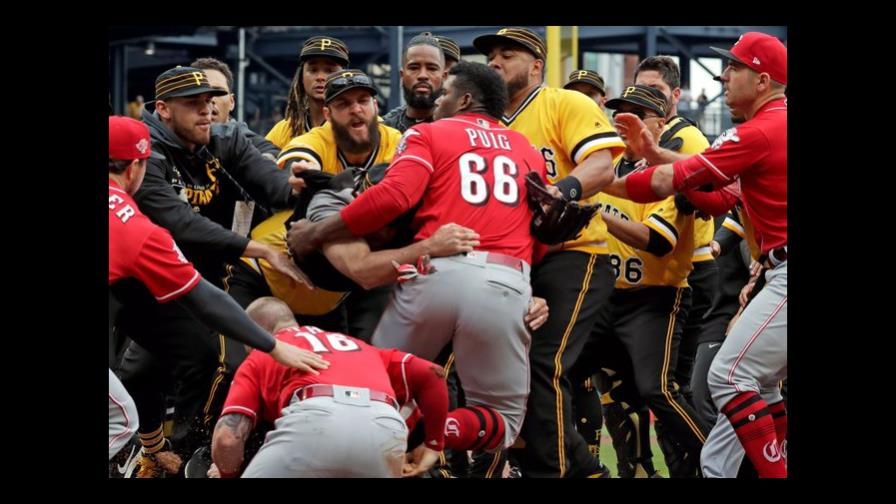 Grandes Ligas suspende a Yasiel Puig, Chris Archer y David Bell por pelea 