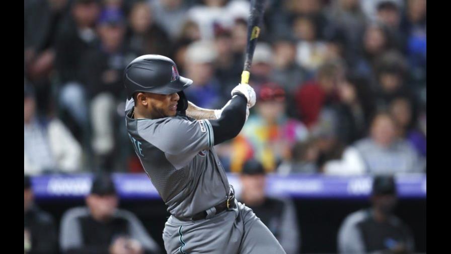  Marte igualó un récord de Arizona con cuatro juegos consecutivos de al menos tres hits