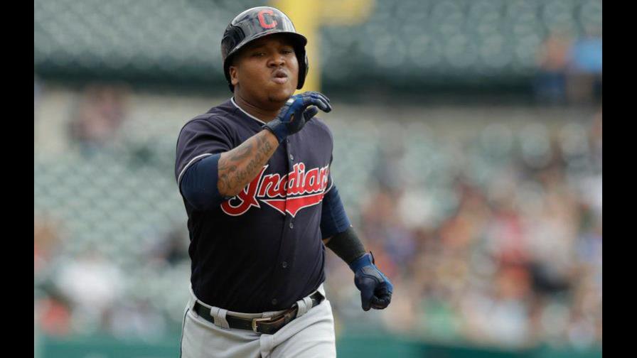 Con jonrones de Francisco Lindor y José Ramírez, Indios derrotan a Reales