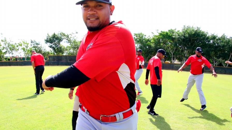 Rafael Ynoa y Diory Hernández entre 16 jugadores dejados libres por el Escogido