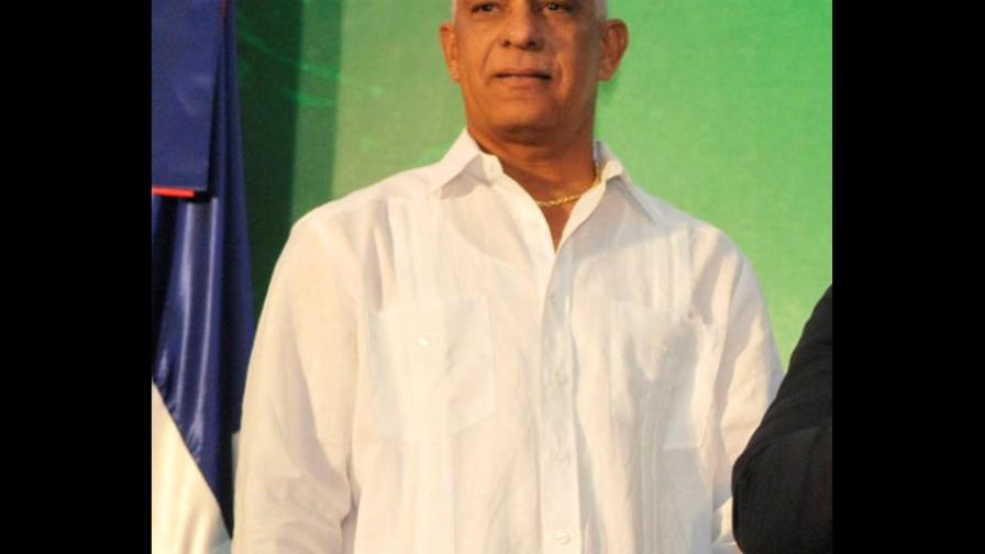 Mario Soto renuncia a la presidencia de Fenapepro